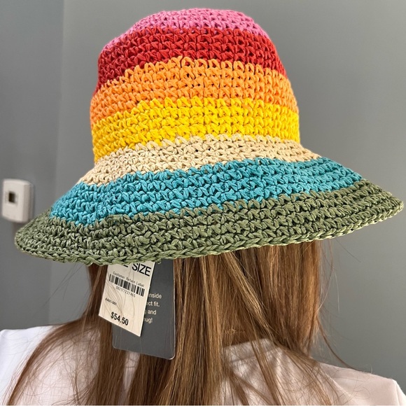 NWT ON 34th Women’s Striped Crochet Cloche Adjustable Hat - Picture 3 of 6